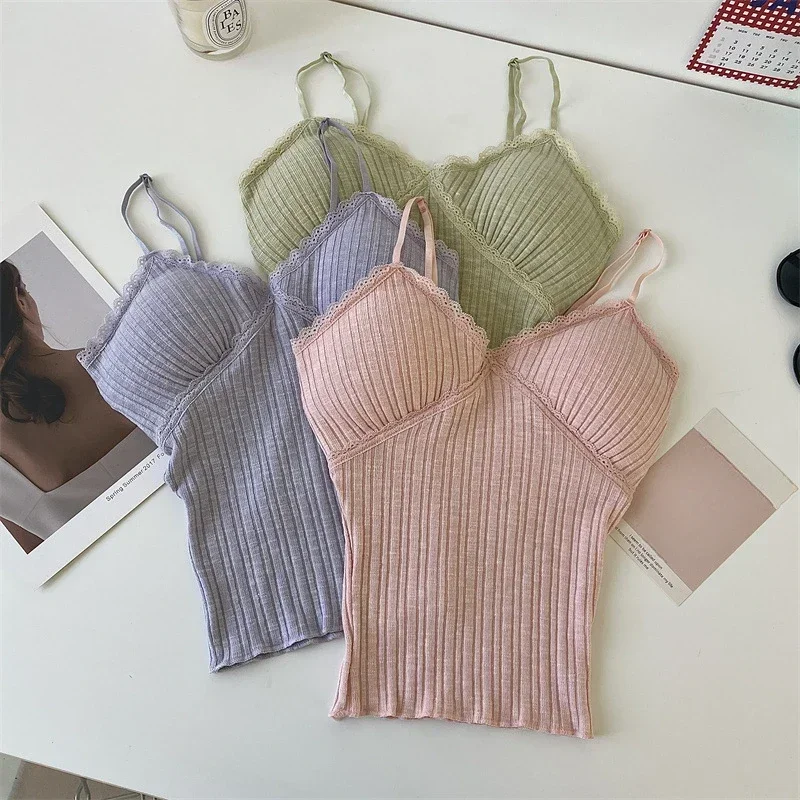 Женский кружевной топ с глубоким V-образным вырезом и открытой спиной