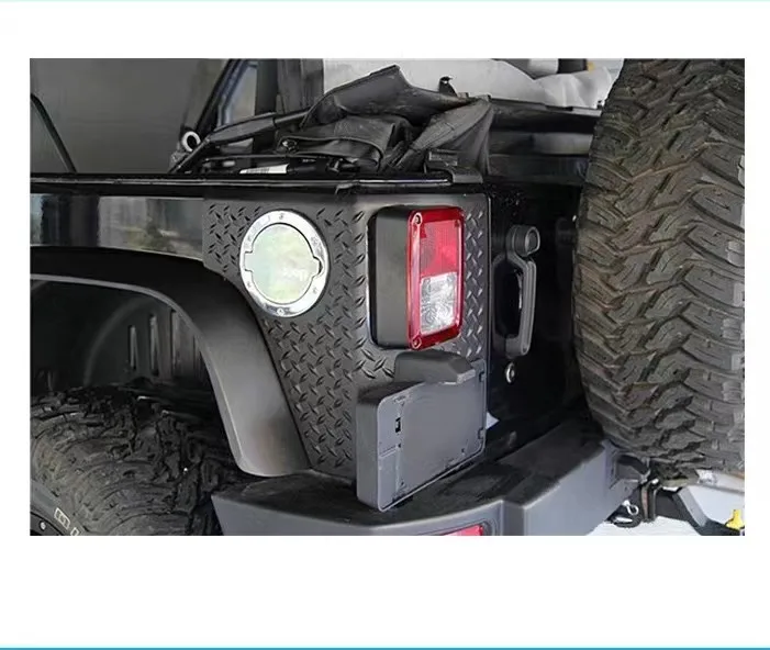 Рамка-держатель для заднего номерного знака автомобиля со стандартным монтажным