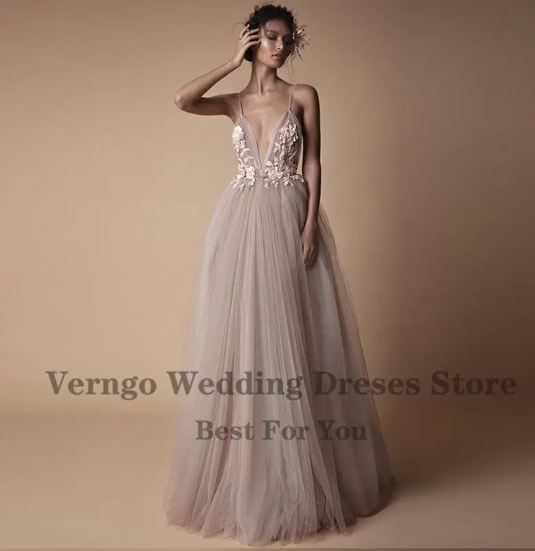 

Verngo Sexy Boho Beach Wedding Dress 2021 Spaghetti Straps 3D Flower Tulle A Line Backless Bridal Gowns Long Formal Dress