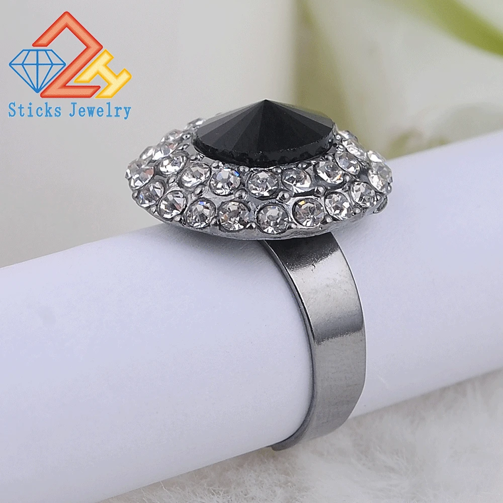 

Alloy black satellite stone ring