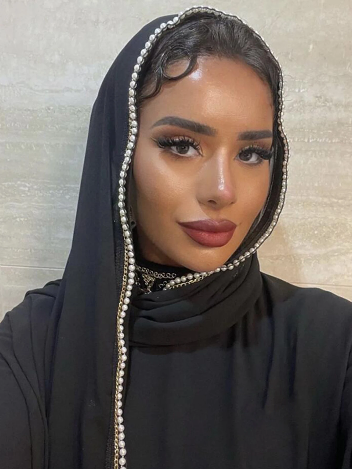 

New Women Chains Pearls Hijabs Chiffon Long Black Hijab Shawls