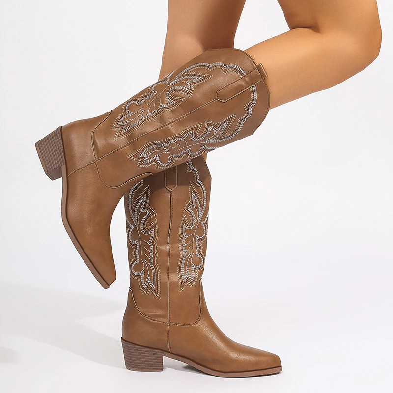 Женские сапоги в стиле вестерн с вышивкой ретро осенне-зимние до колена из