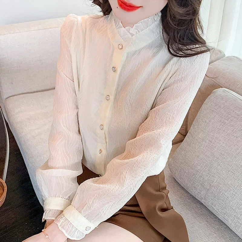 Женская шифоновая блузка с длинным рукавом оборками