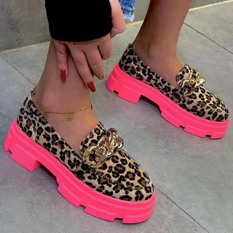 

Women Leopard Platform Loafers Casual Metal Chain Sneakers Shoes Plus Size 43 Comfy Platform Flat Sole Sneakers Zapatillas