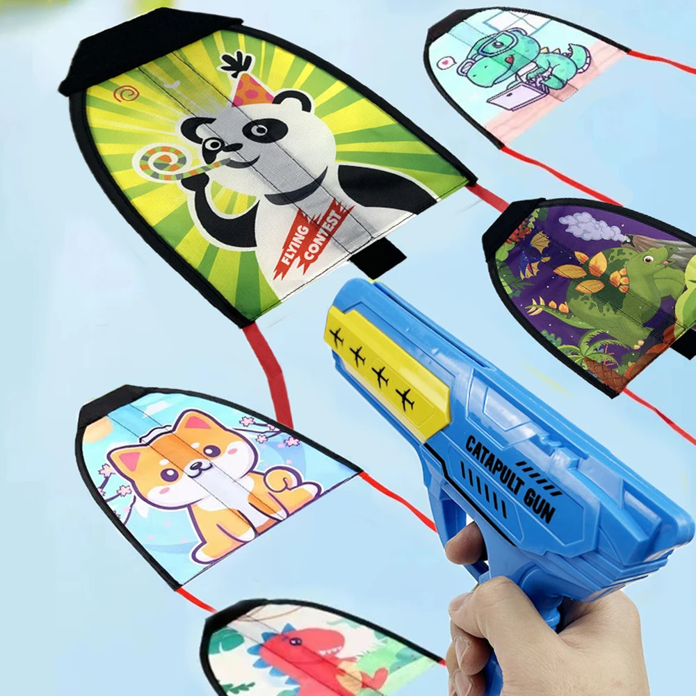 

Gunman Flying Kite Gun Windless Flight Rubber Band Catapult Toy Child Kite Launcher Outdoor Catapult Kite for Kids Flying Toys