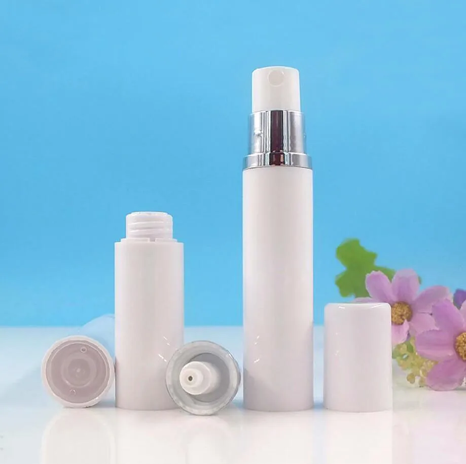 15 мл белая пластиковая безвоздушная бутылка с золотым/серебряным воротником