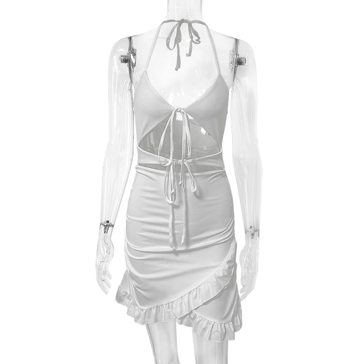 Женское облегающее платье с рюшами V-образным вырезом и бантом