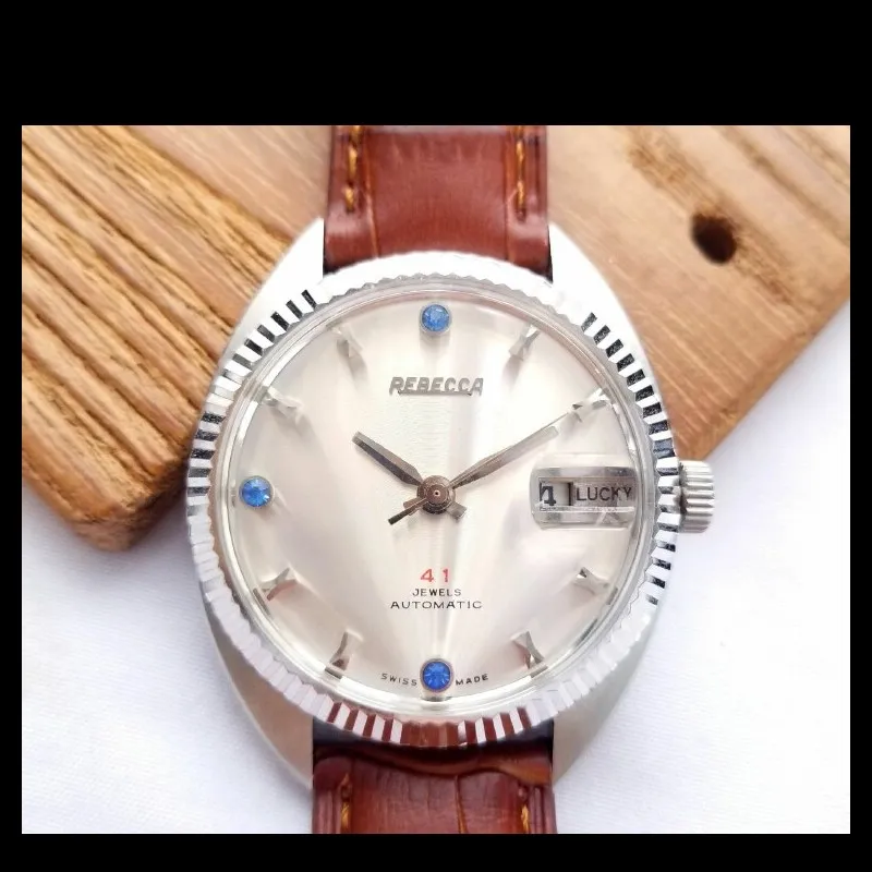 

White[Gold belly button queen coin]Blue diamond+ lucky day[Swiss 41 jewels] Rebecca automatic mechanical watches
