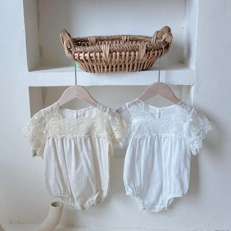 

Sweet Newborn Baby Girl Lace Hollow Out Flying Sleeves Jumpsuit Fashion Thin Cotton Girls Bodysuit One Piece Infant Outfits