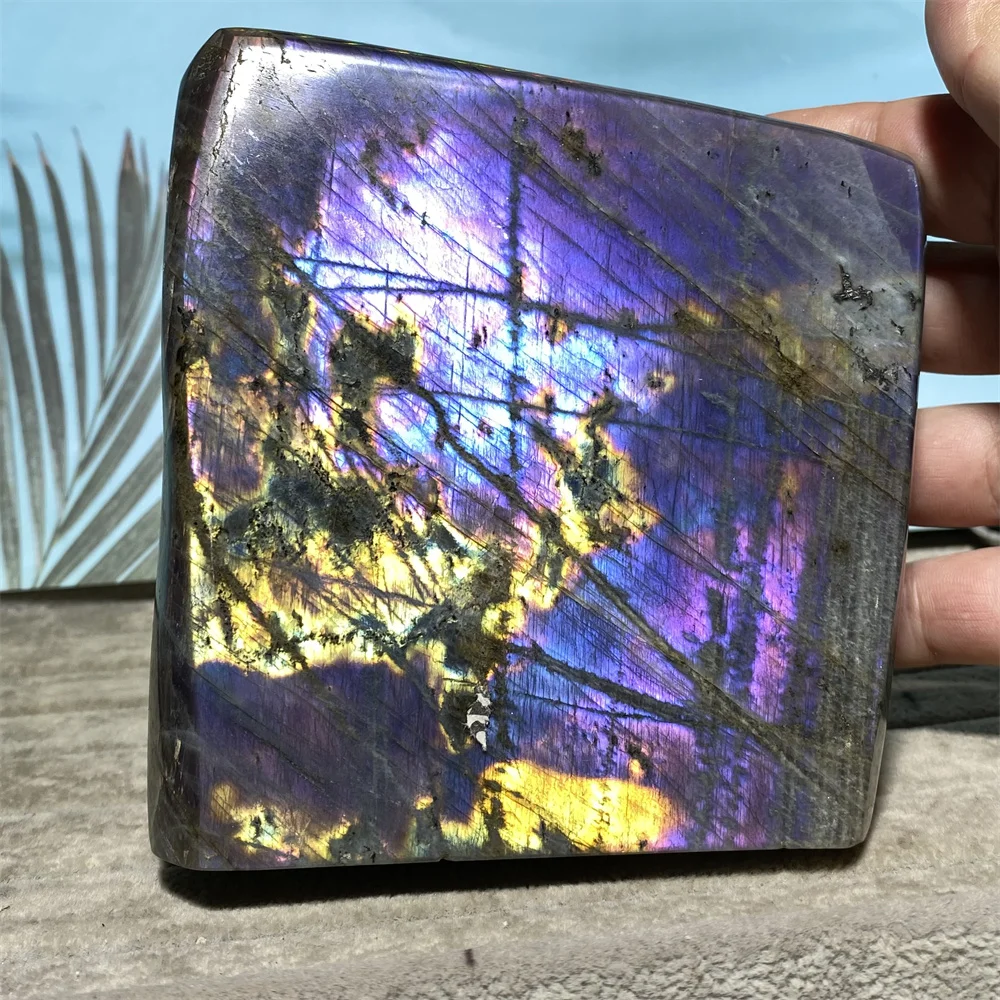 

Large Purple Light Labradorite Stone Natural Crystal Healing Wicca Wichcraft Meditation Minerals Ornaments Home Decoration