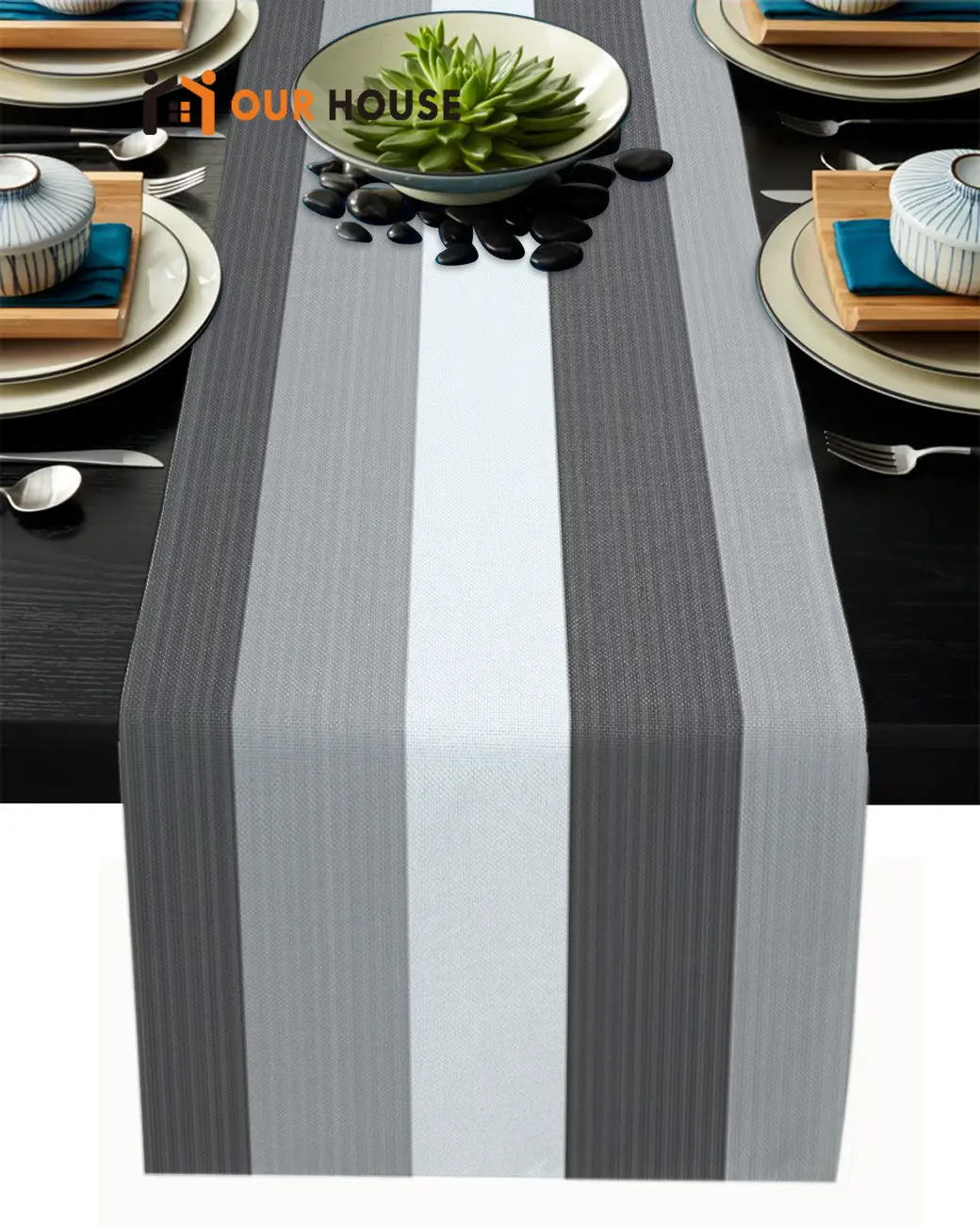 

Скатерть черная/белая/серая с принтом в полоску