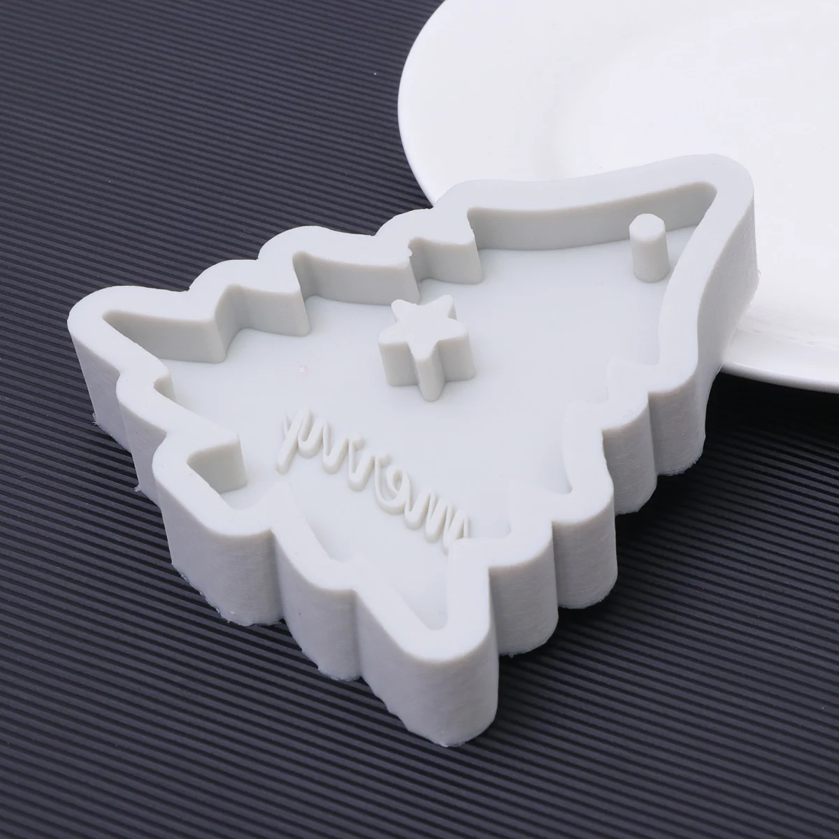 

1PC Christmas Silicone Mold Biscuit Molds Silicone Gummies Molds Dessert Mold Christmas Candy Molds Oven Bread Pan