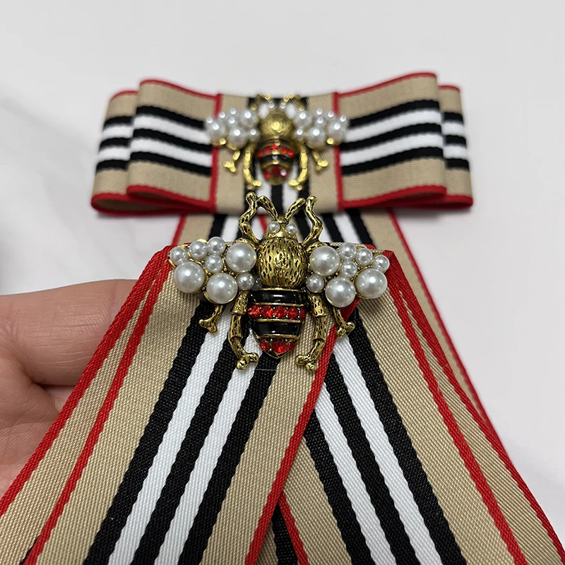 Женская Винтажная брошь в полоску с жемчугом
