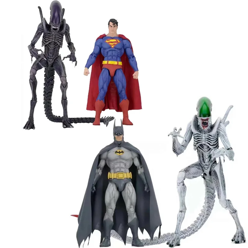 

Neca Bruce Wayne Supermen VS Alien Xenomorph NYCC 2019 Action Figure Collectible Model Toys 2pcs/set Room Decoration Gift