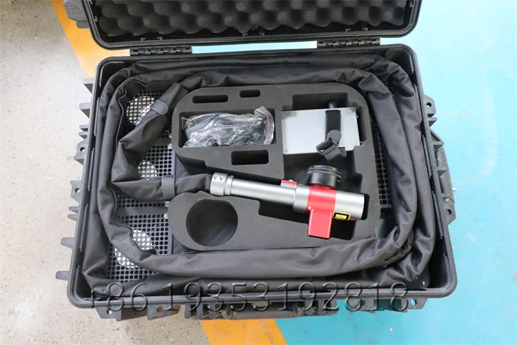 200 Вт импульсный лазерный очиститель для удаления краски от ржавчины