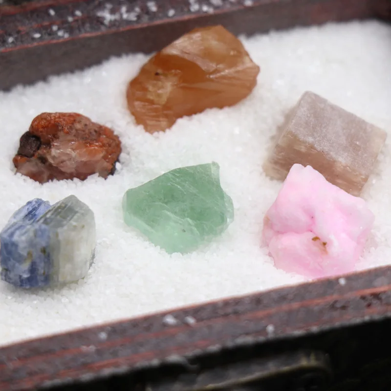 20pcs Natural Crystal Gemstone Polished Healing Chakra Stone Raw Ore Crystals Samples Teaching Materials Home Decoration |