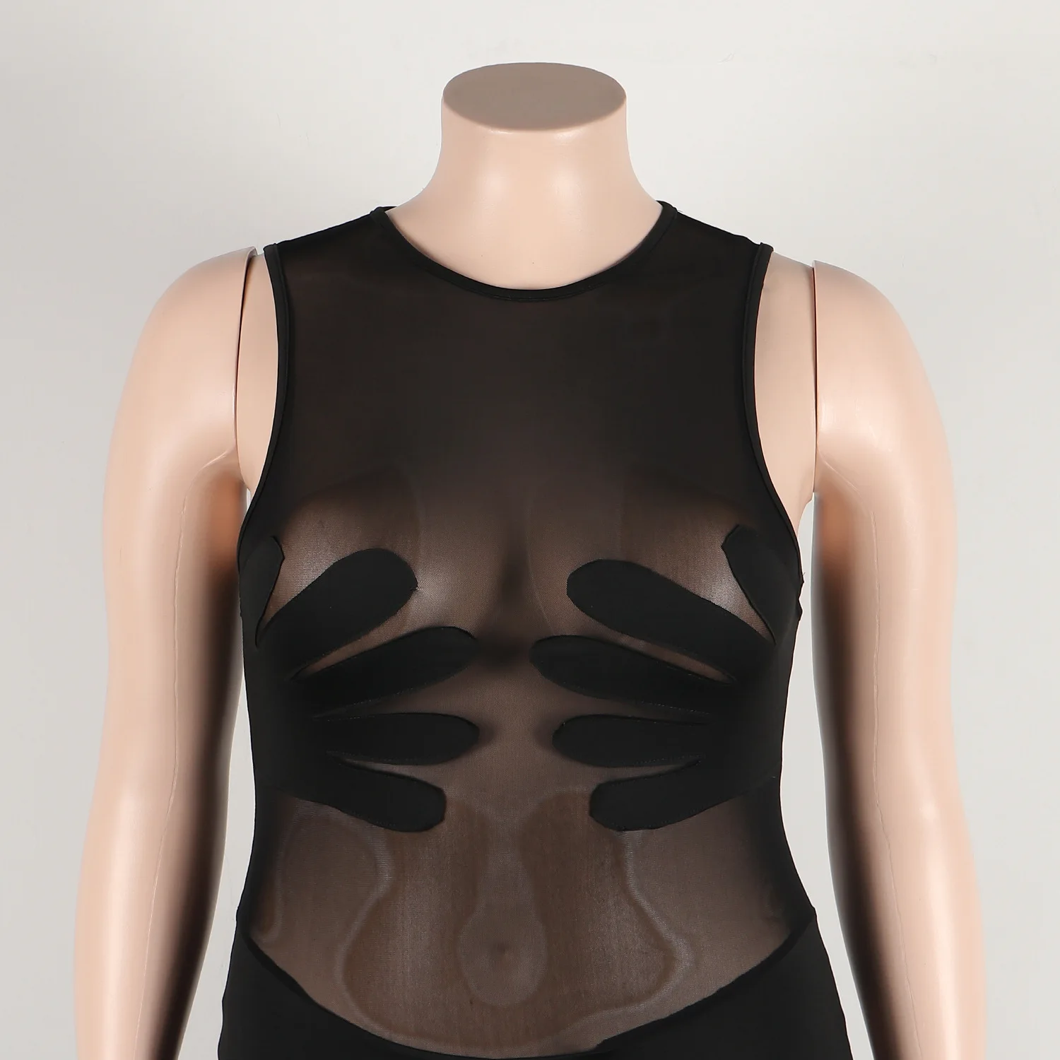 Рисунок 5 - Женский сетчатый комбинезон