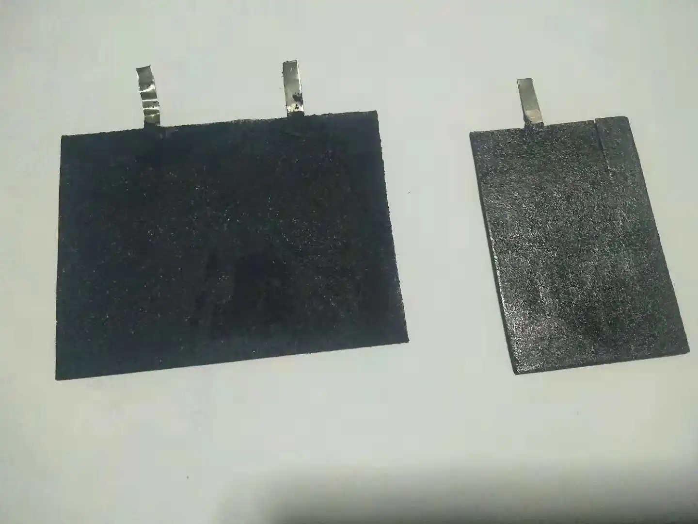 Исследование на катодной пластине кислородного электрода алюминиевой воздушной