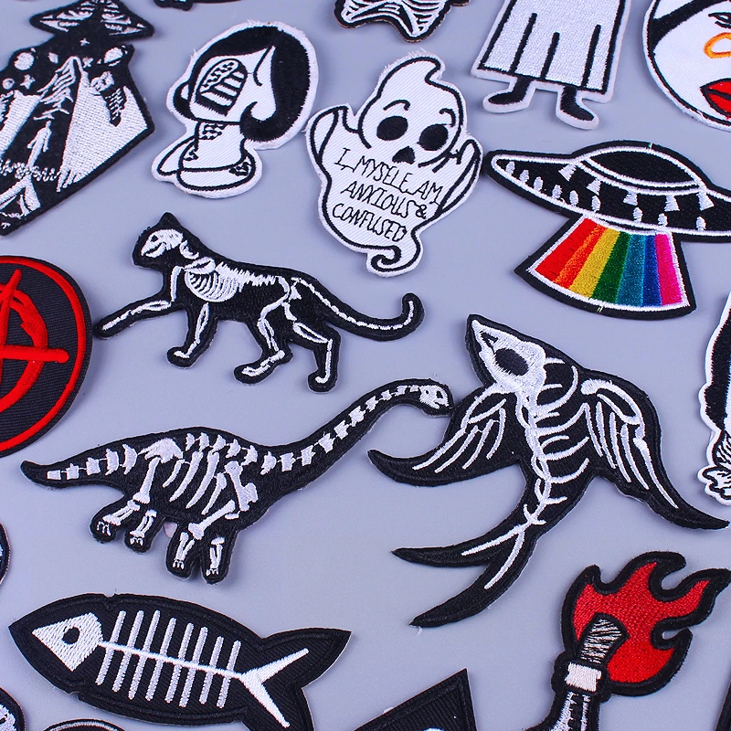 Патчи в стиле панк, скелет, динозавр, кошка
