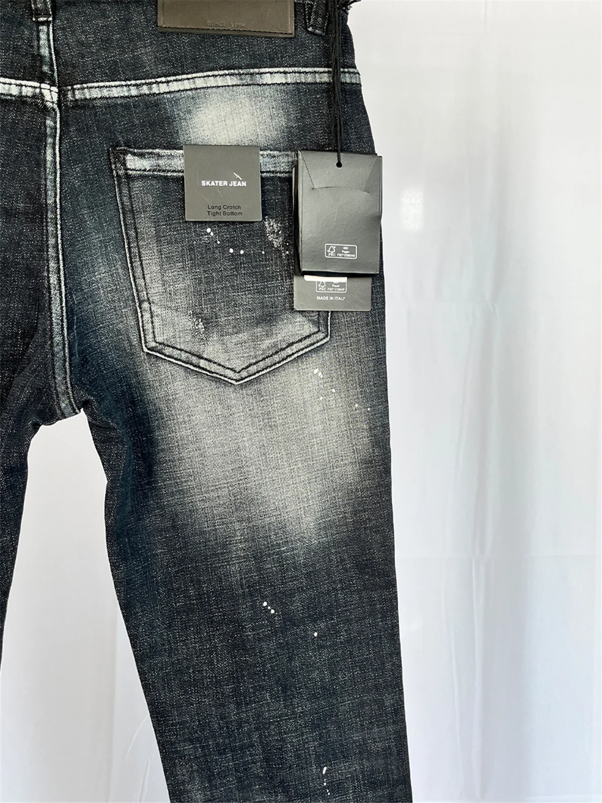 2024 весна и лето новые мужские джинсы D2 модные потертые с принтом брызги чернил