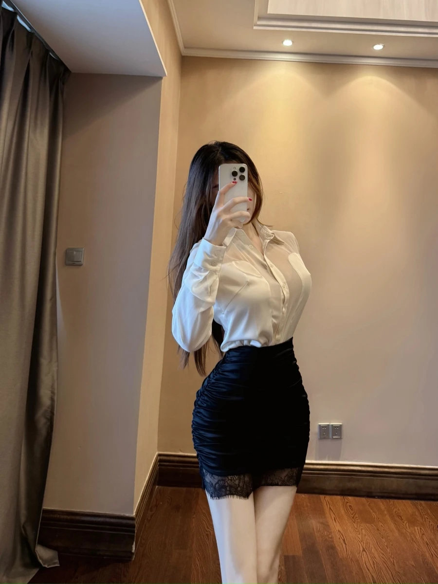 Sirui Young Sister Slightly Transparent Shirts Fashion Temperament Female Royal Ol Long sleeve Matte White Shirt