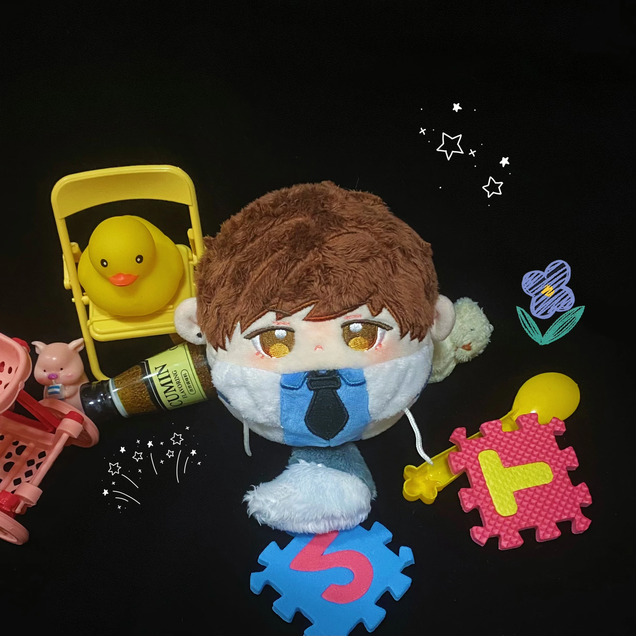 

Игрушка плюшевая из хлопка, милая плюшевая кукла в виде уха кролика Сяо Чжана со звездами аниме, 20 см, реквизит в виде плюшевой подушки, подар...