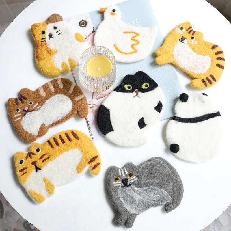 

Cute Cat Cup Coasters Cartoon Animal Wool Felt Placemat Coffee Photo Props Christmas Gifts Kitchen Table Decoration Accessories