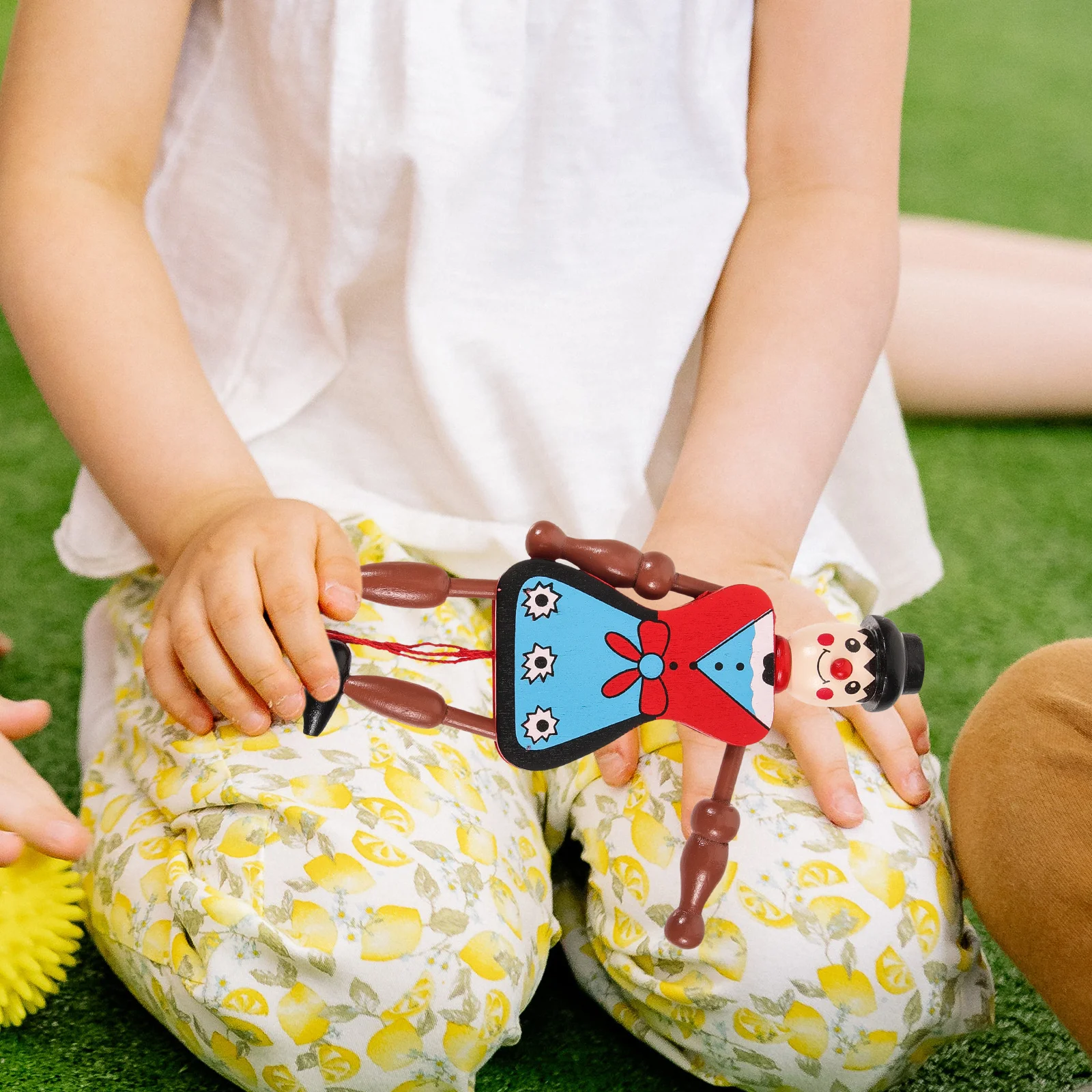 4 шт. деревянные кукольные игрушки Маргарета подвесные (случайный стиль)