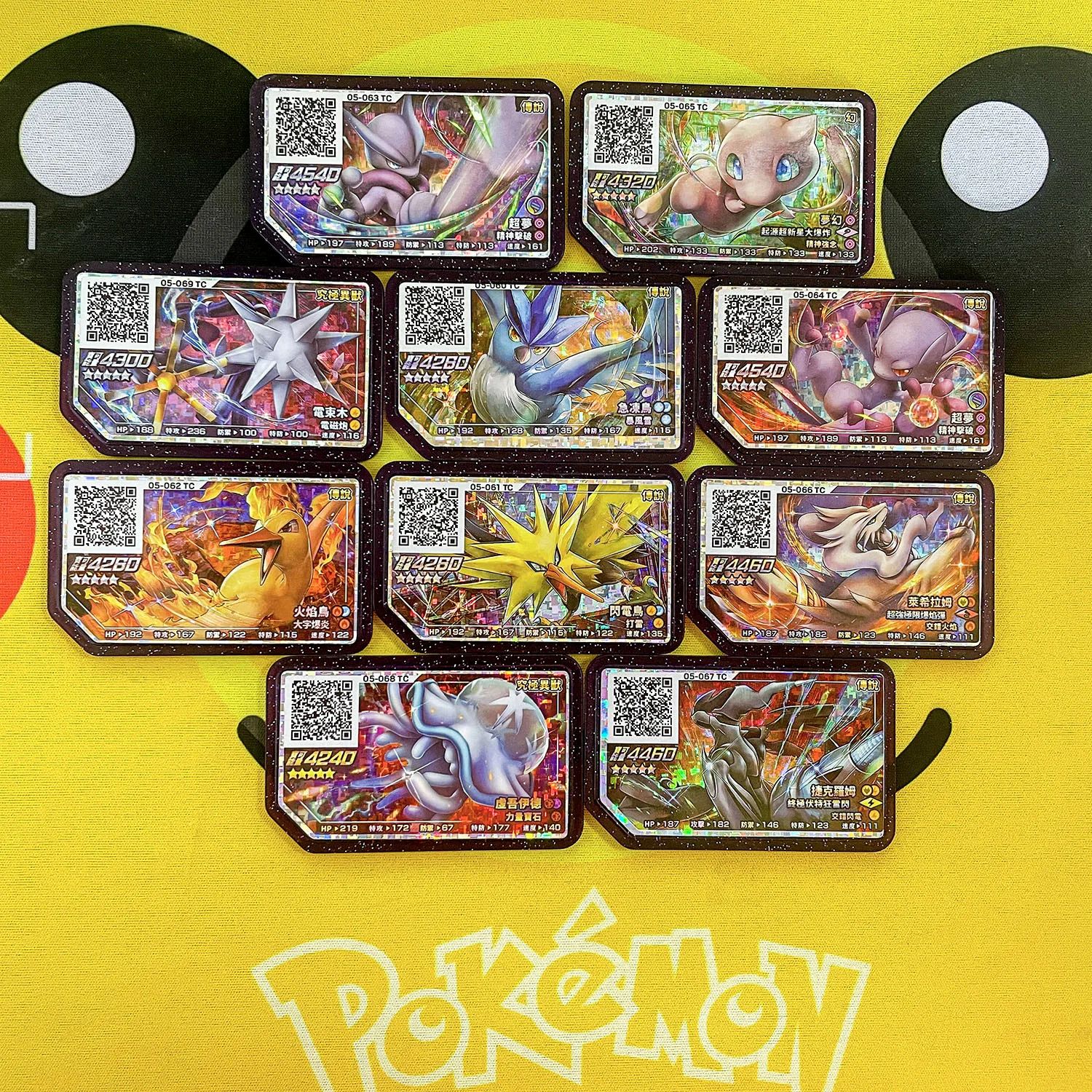 

Тайваньская версия Pokemon Ga ole Disks Gen.V аркадная игра QR карта Акция диск Gaole Eeve Mew Mewtwo Legend Collection