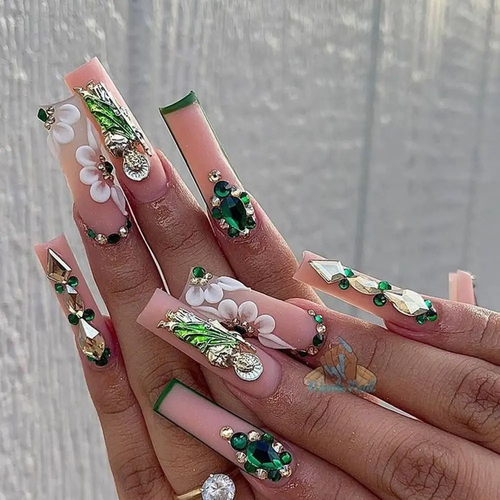 

Manicure Decoration Virgin Mary Nails Art Jewelry Nail Tips San Judas Goddess Nail Charms Saint Jesus DIY Manicure Tips Decor
