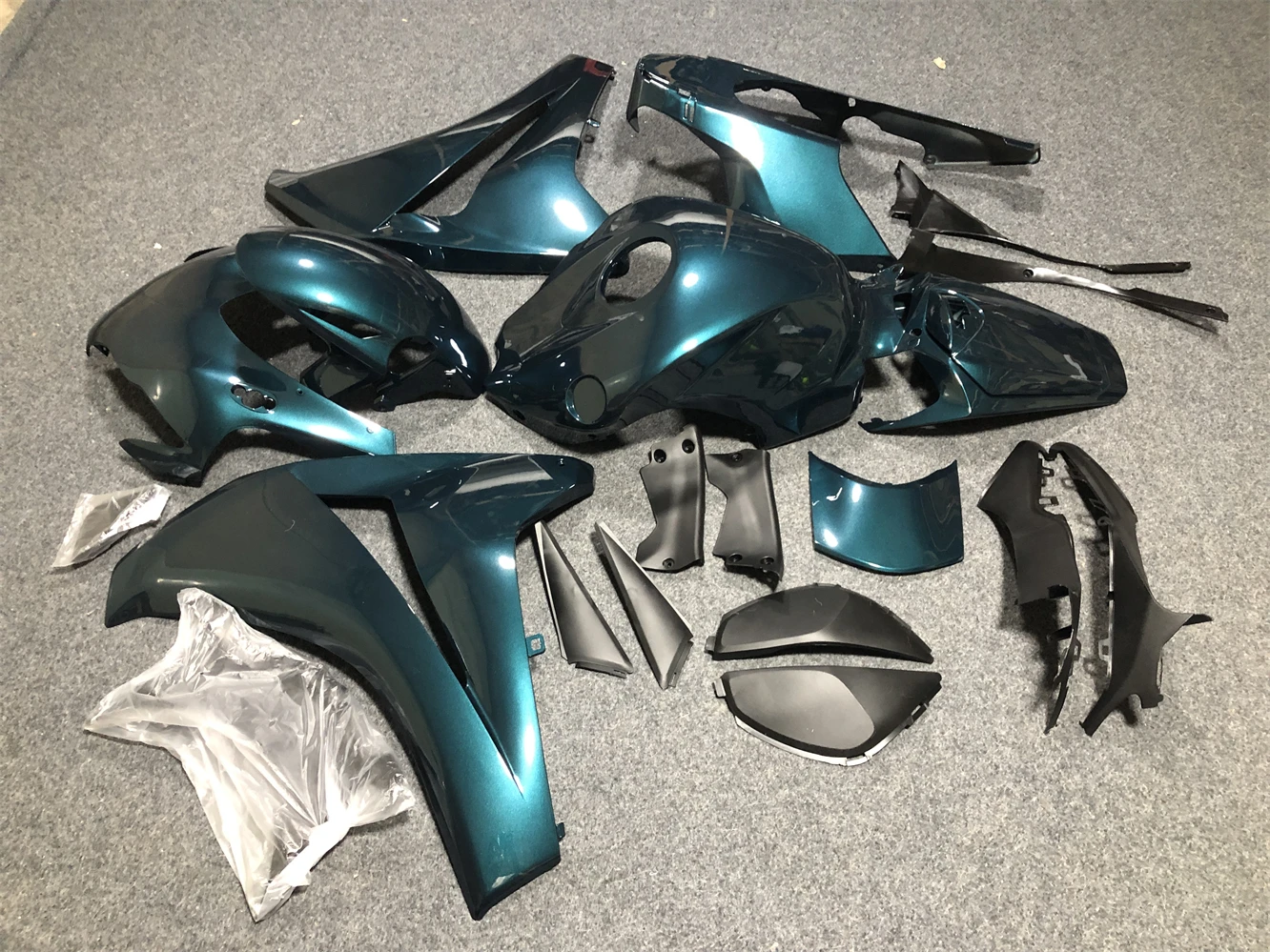 Фото Новые комплекты обтекателей для литья под давлением ABS, пригодные для CBR1000RR 2008 2009 2010 2011 SC59 CBR1000 RR, комплект кузова, зеленый металлик №2