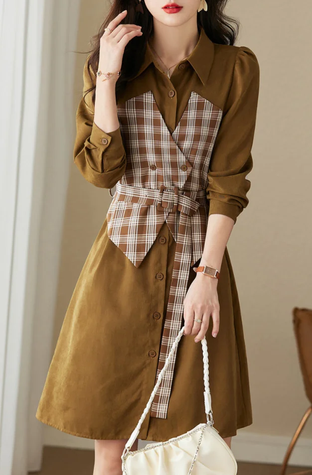 

Autumn 2022 New Product Elegant Temperament Splicing Style Collar Splicing Slim Dress Girl