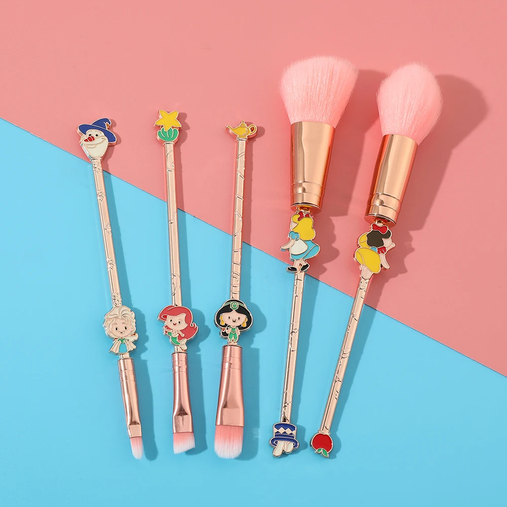 

5Pcs/bag Princess Collection Makeup Brush Cartoon Anime Snow White Soft Fluffy Makeup Brushes Beauty Beauty Cosmetics Brush