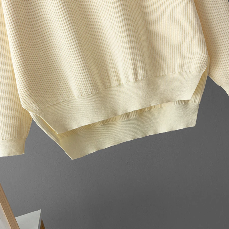 Женский трикотажный спортивный костюм свободный свитер с высоким воротом и