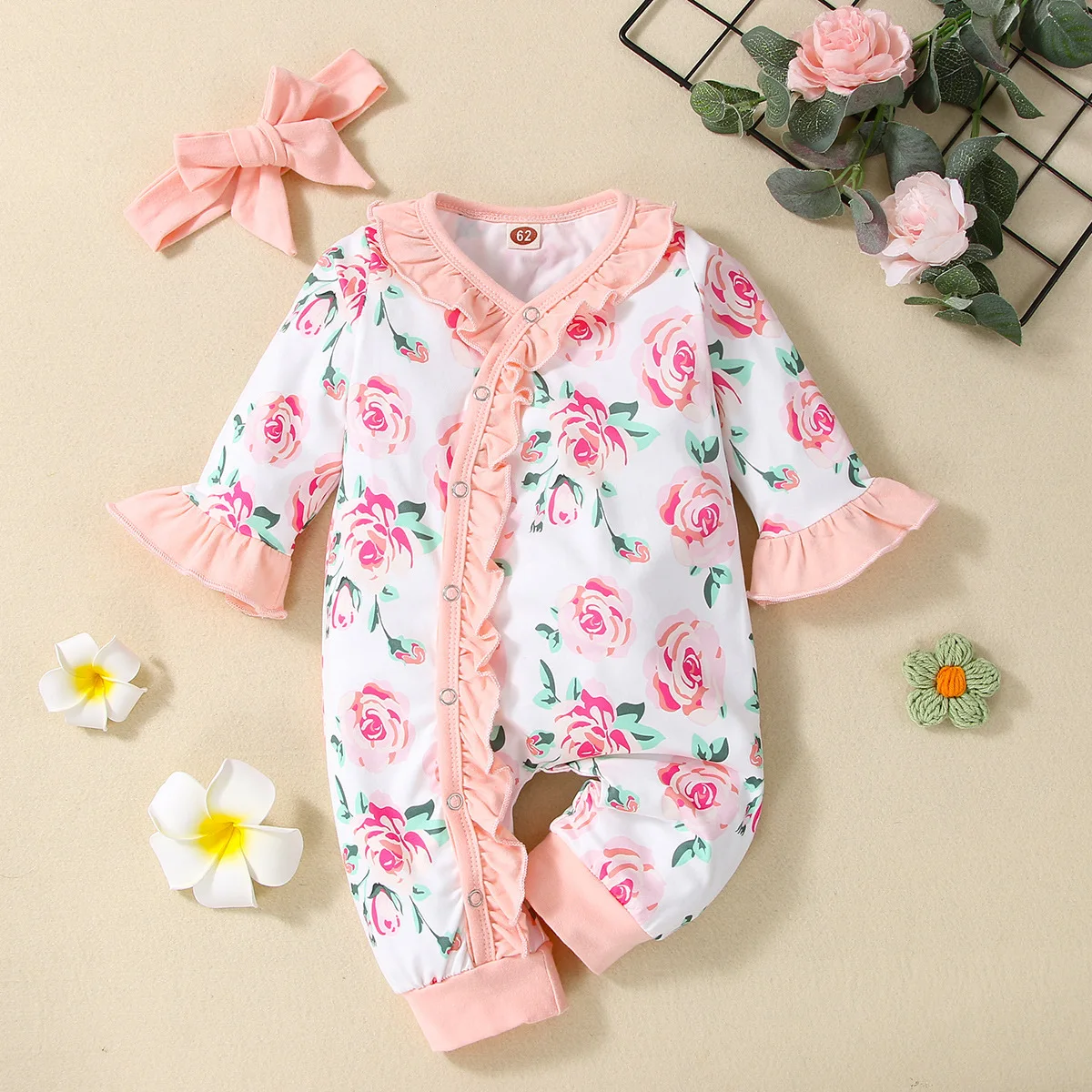 

Детский комбинезон с длинным рукавом, с оборками