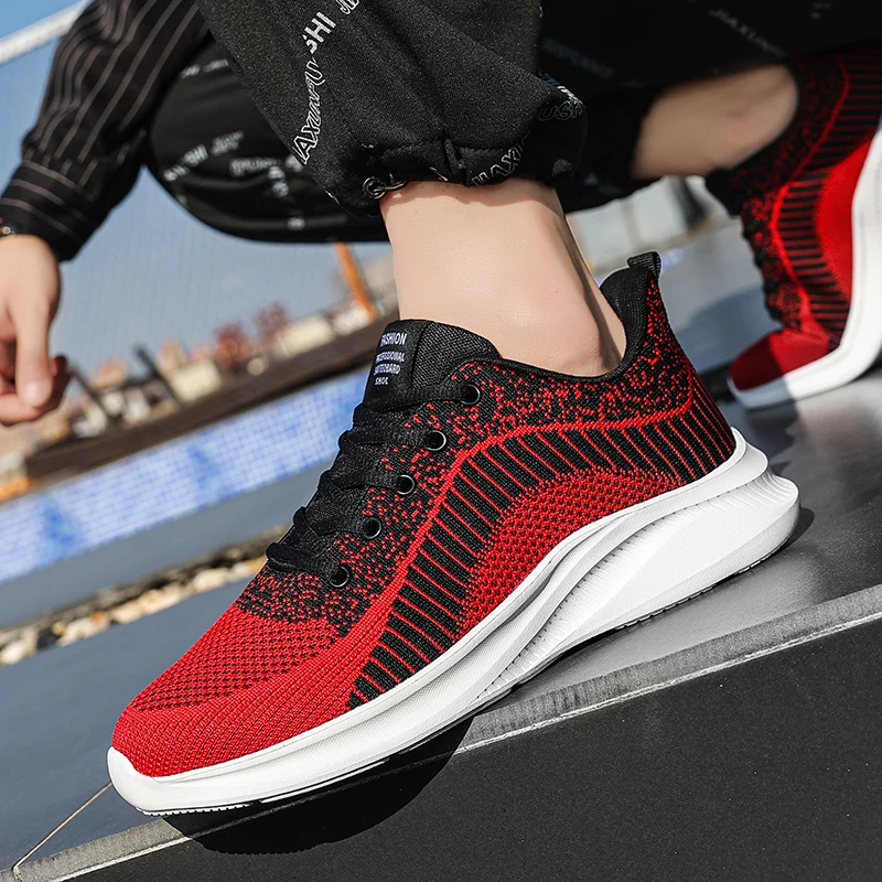 Running shoes men's flying woven breathable outdoor lightweight shock-absorbing sports shoes wear-resistant training shoes
