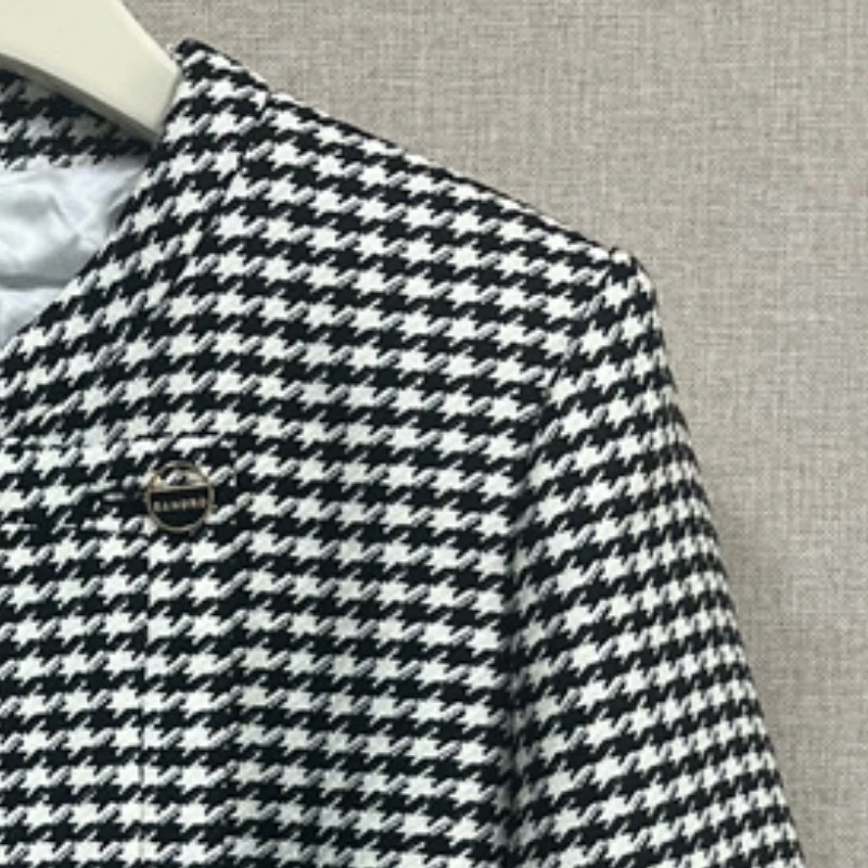 

2023 Autumn New Houndstooth Double-breasted Round Neck Top Short Jacket / Slanted Placket Tweed Culottes Women
