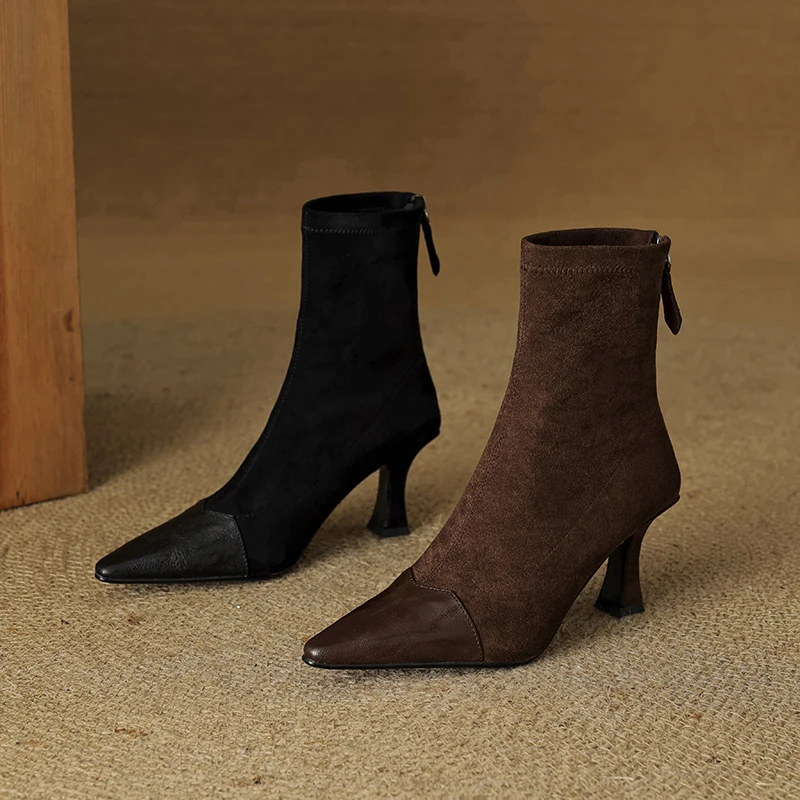 QUTAA 2320. Женские ботильоны. Женская обувь. Короткие эластичные ботинки с острым