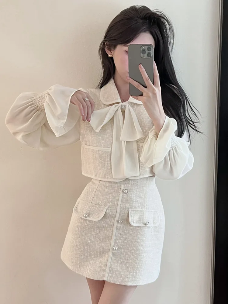 

Новый осенний милый корейский стиль, блузка с галстуком-бабочкой в стиле пэчворк, укороченный топ + юбка с высокой талией, костюмы, небольшие...