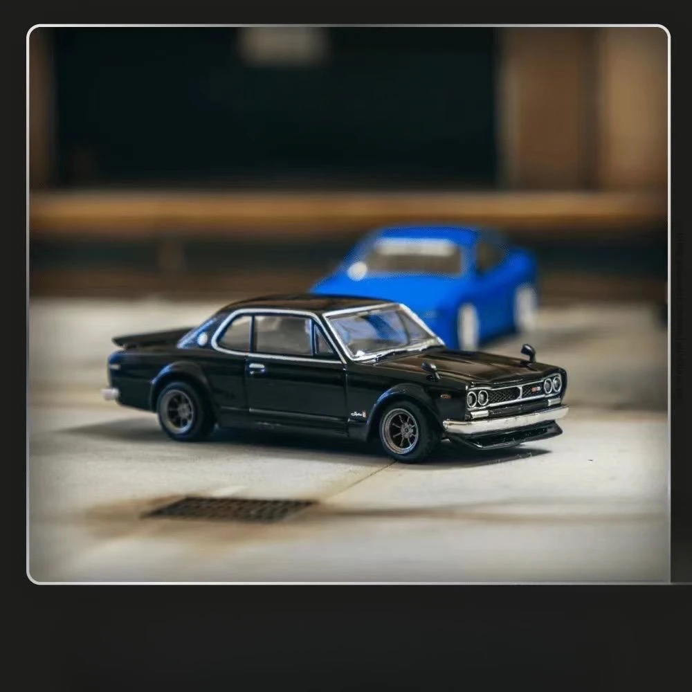 Tarmac работает 1:64 Tw Nissan Skyline 2000 GTR KPGC10 модель из черного сплава
