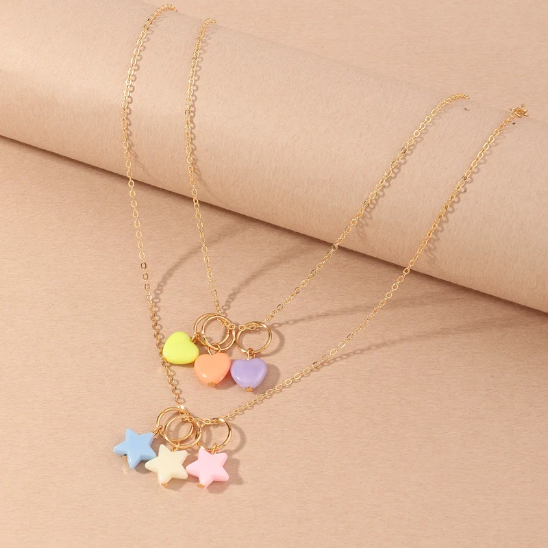 2022 Новая мода акриловая подвеска Милый набор ожерелий сердечко и звездочка в ярких цветах для женщин и девочек современные стильные ювелирные изделия в виде чокера подарки.