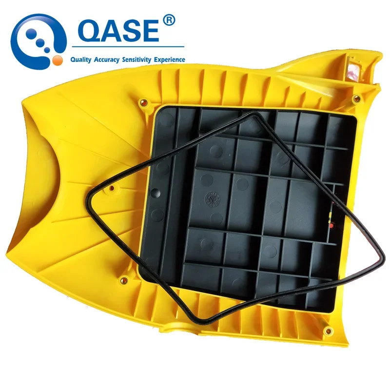 Пластиковая крышка для электронного теодолита-принтера Laika 350M