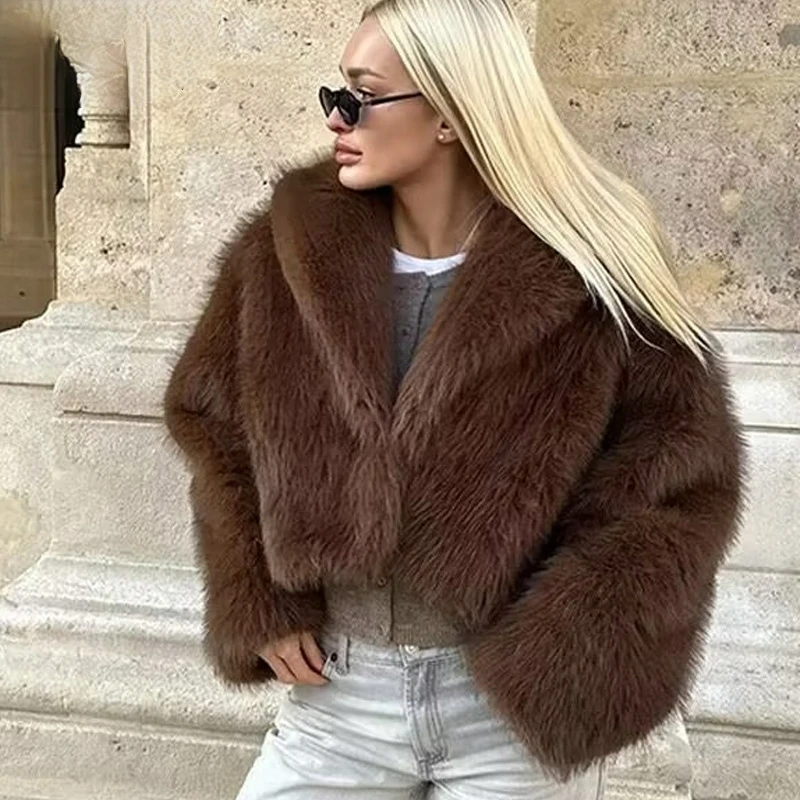 Женское пальто AzaleeKa из искусственного меха бордовое