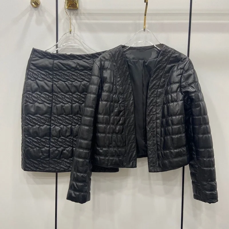 

Женская куртка из натуральной кожи, с длинным рукавом