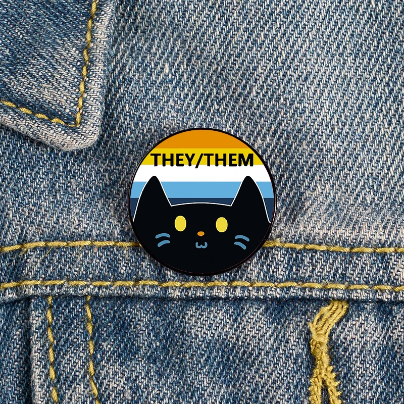 

AroAce Pride cat they them Pin Custom Funny vintage Brooches Shirt Lapel teacher Bag Badge Cartoon pins for Lover Girl Friends