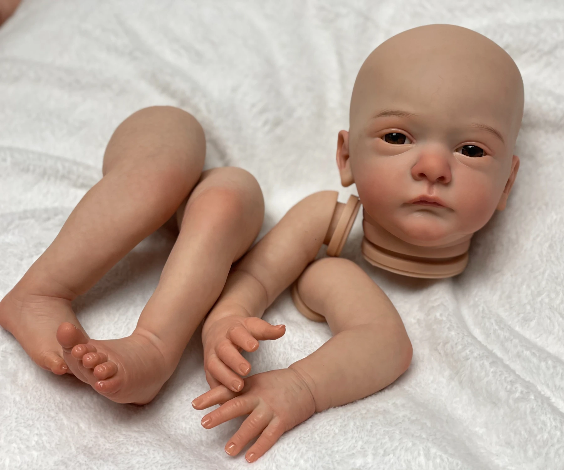 

20 Inch Lifelike Bebe Doll Painted Kits 3D Marble Texture Skin Visible Veins DIY Doll Kits Accessiroes Cloth Body Kid