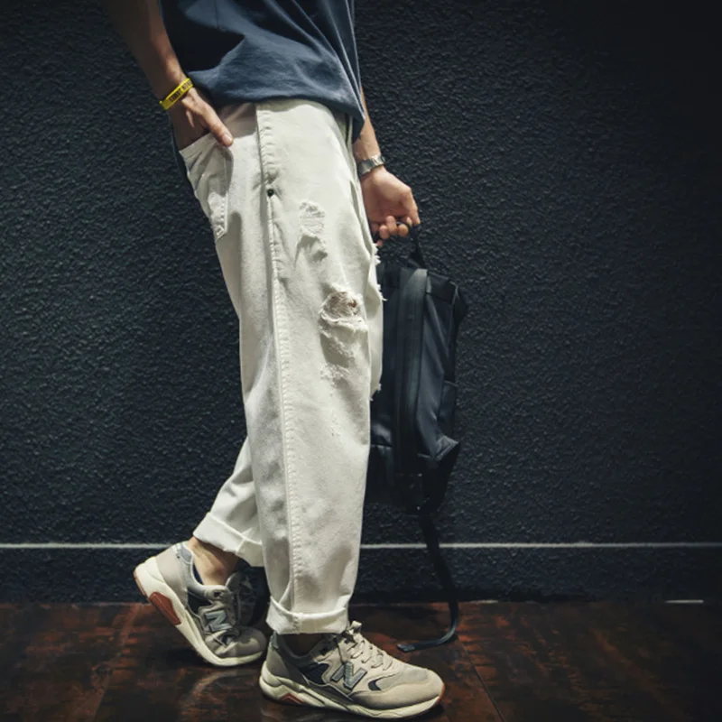 Streetwear Men 2022 New Pattern Vintage Recreational White Ripped Jeans Loose Straight Cylinder Broad Leg Trousers Autumn Female