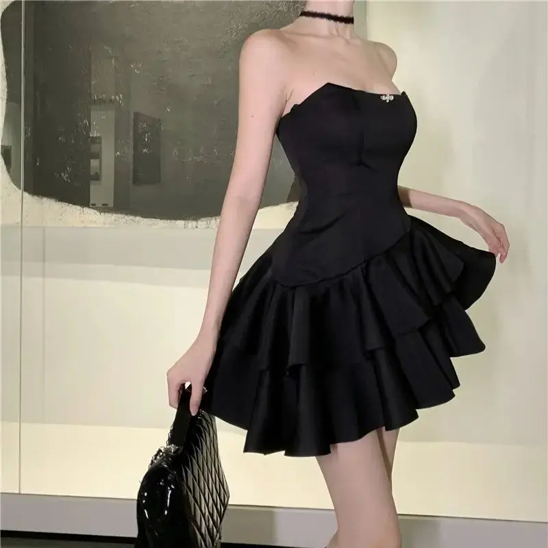 Платье на день рождения черное платье без рукавов с бюстгальтером элегантное