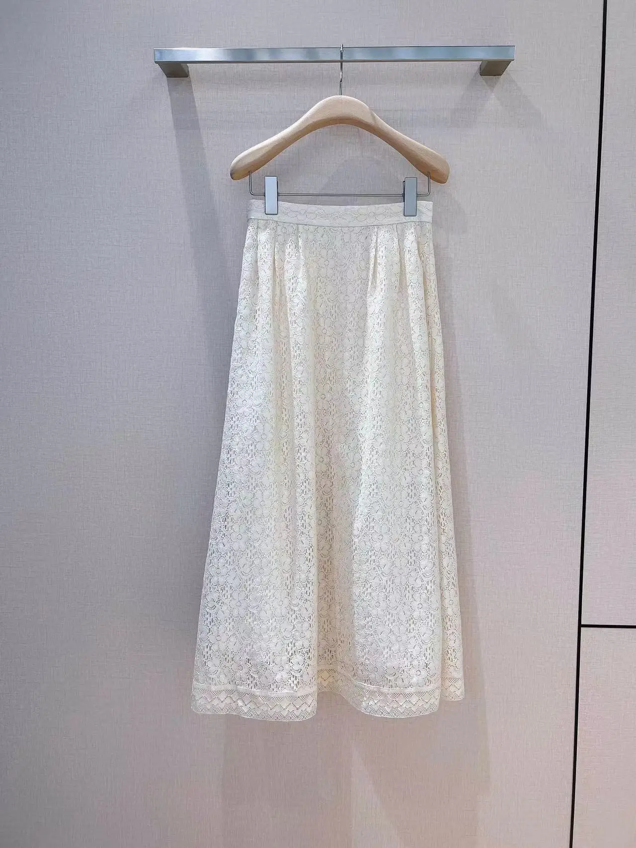 Runway Fashion Women Long Skirt 2022 Summer Lace Embroidery Ladies Casual Hot Sale Ladies Top Skirt