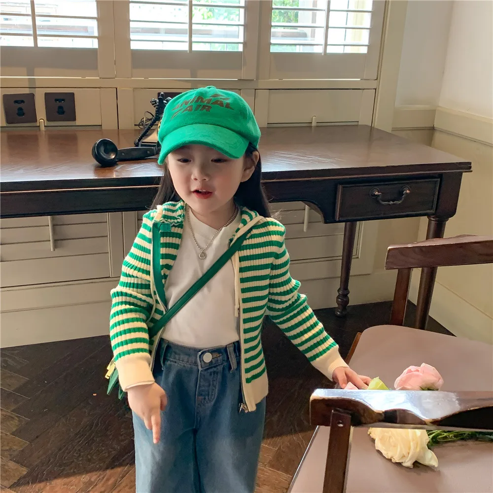 

Children's Sweater 2022 Korean Autumn Striped Casual Coat Girls Fashion Hooded Zipper Knitted Cardigan Jacket